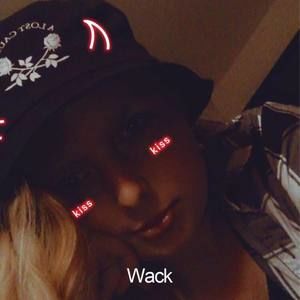 Meet your Posher, Krystal